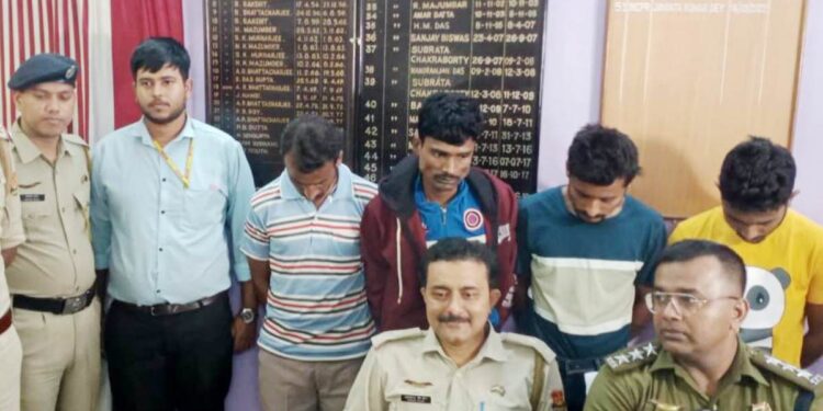 5 arrested including government employees in extortion case