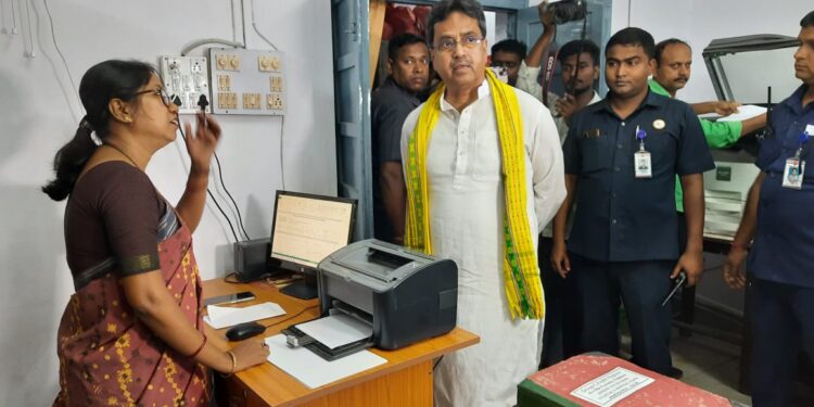 I am not satisfied: Chief Minister