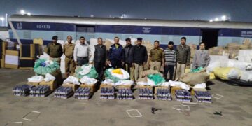 Huge quantity of phensidyl recovered from Kanchenjunga Express: youth detained