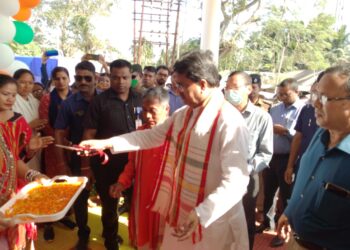 CM Inaugurated Commu­nity Health Centre In Ampi.​