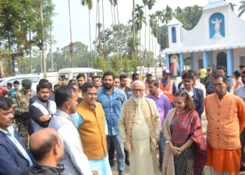 CM visits Mariam Nagar Church before Christmas