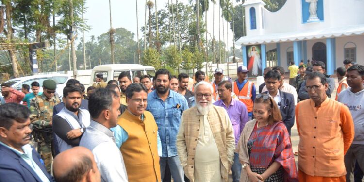 CM visits Mariam Nagar Church before Christmas