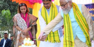Chief Minister celebrates Christmas at Mariamnagar church