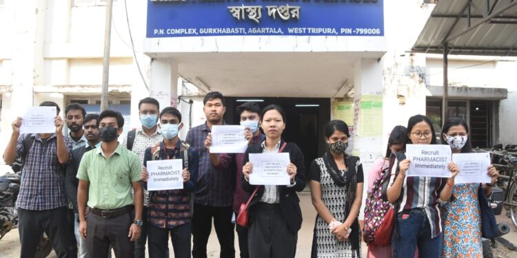 Unemployed pharmacists demand appointment as per cabinet decision