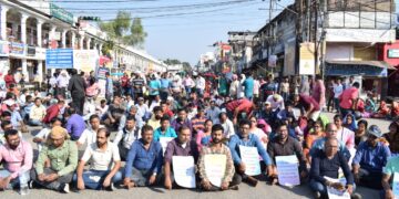10323, sacked teachers blocking road in protest