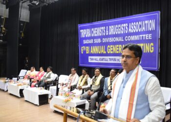 Don’t keep the mentality of being in the association for the sake of performance: Chief Minister