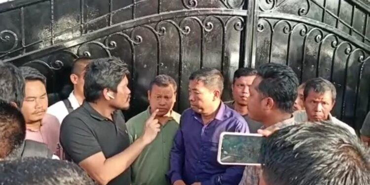 Tipra Matha conflict over candidate list.