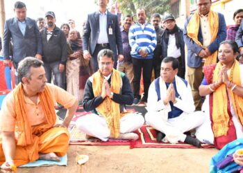 CM laying the foundation stone for the construction of the market complex