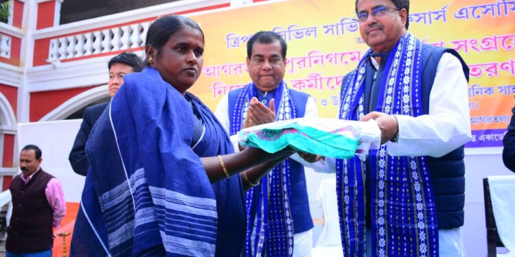 The government continues its development work: Manik Saha