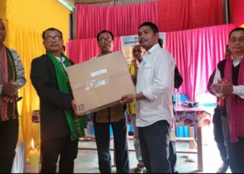 Ampi MLA Distributed Computers In School­s.