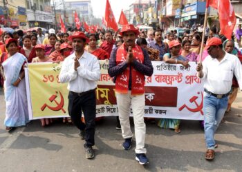 Left Front called for the formation of the eighth government by submitting nomination papers