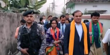 Assam Chief Minister Himanta is campaigning door to door in the state