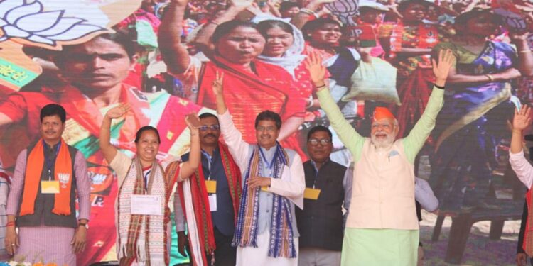 ‘Kusti in Kerala Dosti in Tripura’, Narendra Modi Attacks CPM and Congress Simultaneously In Election Campaign