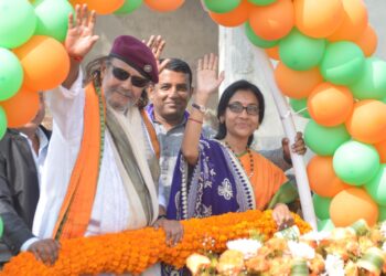 Mithun in the campaign, the nominated candidates are going door to door