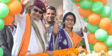 Mithun in the campaign, the nominated candidates are going door to door