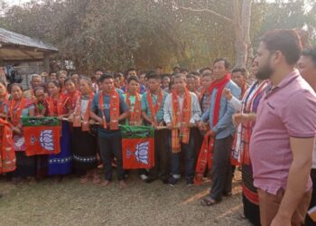 509 voters from 170 families joined BJP.