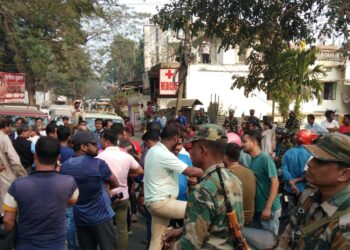 Political clash: Dilip Shukla Das admitted in the GB hospital