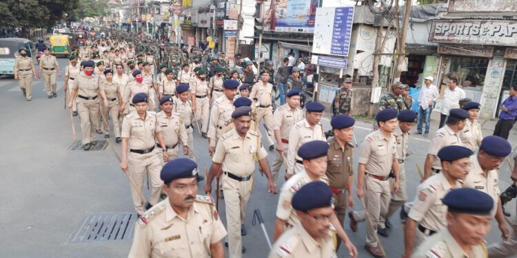 Flag march of security forces in Sadar subdivision to maintain law and order