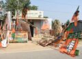Road blockade: Protest against the demolition of the ruling party’s booth office