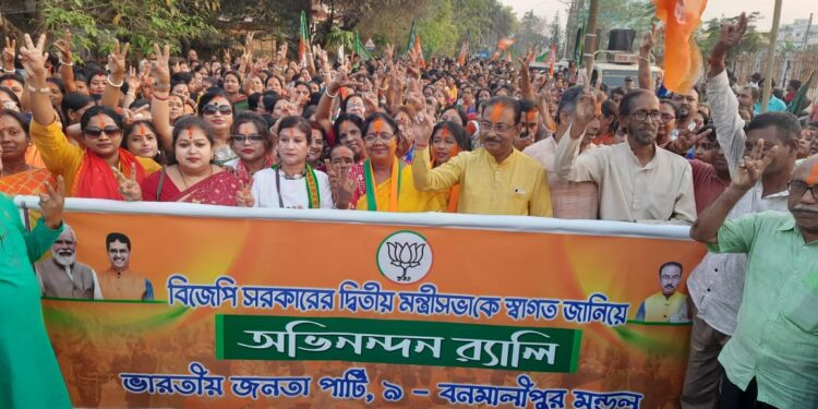 Rajib called the Left and Congress Parliamentary parties as idiots