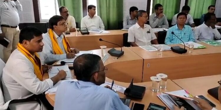 Fisheries Minister chaired a review meeting