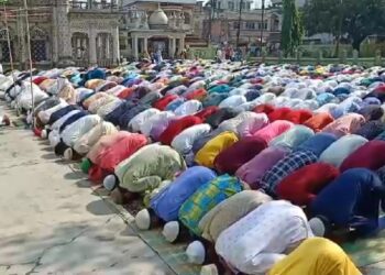 Eid-ul-Fitr observes