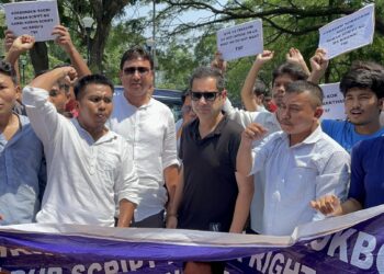 Demonstration for demanding recognition of Kakborok language written in Roman script