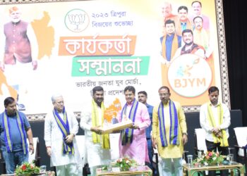 CM Dr Saha lauds BJYM, BJP Mohila Morcha for electoral victory in Tripura