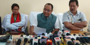 Oppn leader, MLAs meet CM to resolve Kokborak script issue as fight continues over Bengali or Roman