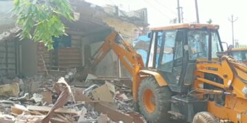 AMC evicts a large enchrochment in GB area