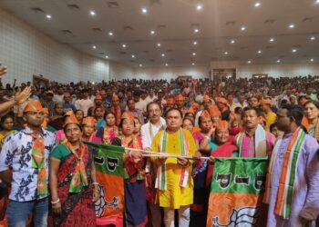 276 families join BJP