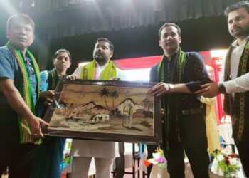 Food Minister interacted with the beneficiaries of Pradhan Mantri Awas Yojana