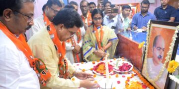 CM criticizes TMC for converting West Bengal into ‘mini Pakistan’