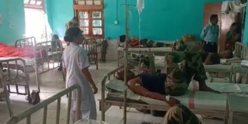 21 BSF personnel in Tripura were hospitalized due to suspected food poisoning.