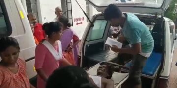 Lightning strikes,One death  and five injured in Tripura.