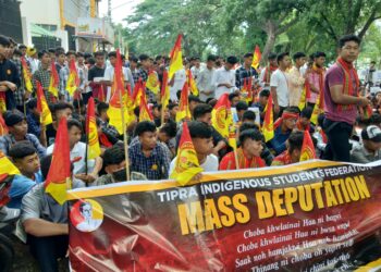 TISF agitates on demand of Roman script for Kokborak .