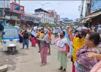 Local stage protest over PM Modi’ Mann Ki baat in Manipur
