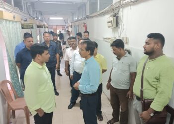 Minister orders strict action against government employees