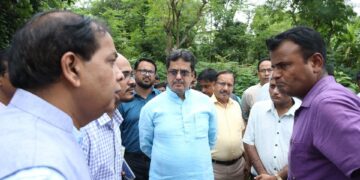 CM inspects land for setting up Unity Mall, Construction Soon