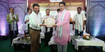 CM Stresses Freedom for Journalists as Society’s Reflective Mirror