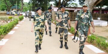 ADG BSF (EASTERN COMMAND) VISITED BORDER AREA OF TRIPURA  AND REVIEWED THE OPERATIONAL PREPAREDNESS