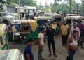 Demanding Road Renovation Drivers Staged Road Blockade.           