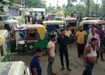 Demanding Road Renovation Drivers Staged Road Blockade.           