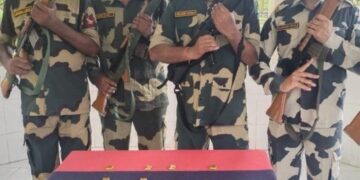 BSF THWARTS TRANS-BORDER SMUGGLING OPERATION, RECOVERS GOLD WORTH OVER RS 70 LAKHS