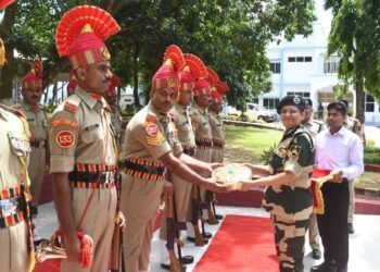 ADG OF BSF INSPECTED THE STATUS OF  TRIPURA FRONTIER. 