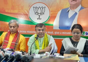 Opposition parties are misleading people to cover up their failures: Ratan