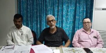 Commissioner closed the cinema hall while the case was pending in the court