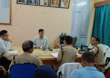 Minister Sudhanshu Das held a meeting with police officers