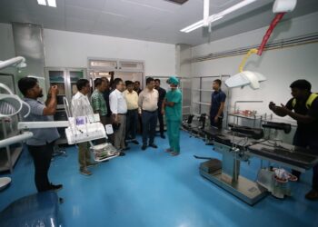 CM visits Dental College, academic activities expected to begin from Sept 01