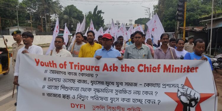 Left youth organization stages protest march